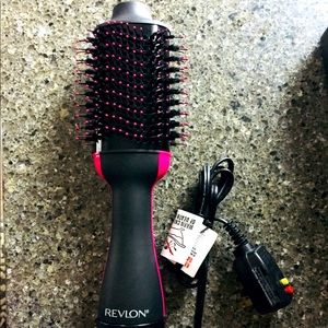 Revlon One Step Dryer and Volumizer
